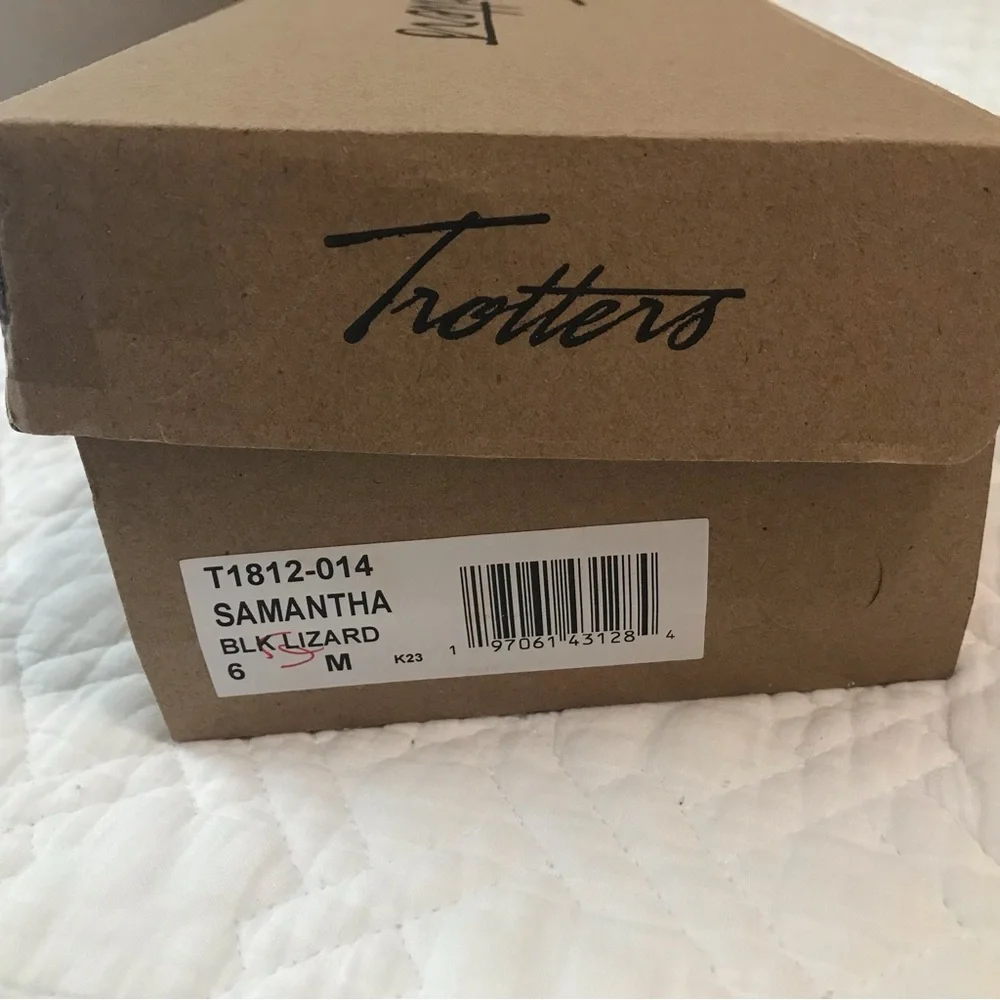 Trotters Samantha Black Lizard Leather Loafers Ballet Flats Size 6M - Picture 9 of 9